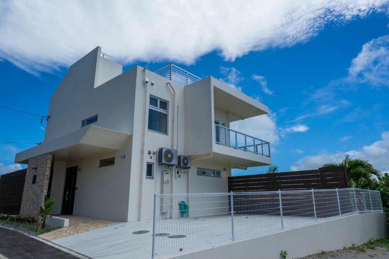 Private Villa Lamer Kouri Okinawa Esterno foto